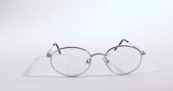 Ces lunettes de vue sont-elles traitées antireflets ?