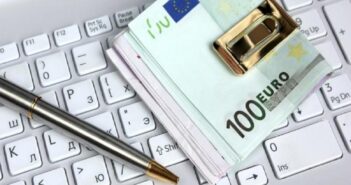 Peut-on ajouter de la trésorerie à un rachat de crédits ? rachat rapide