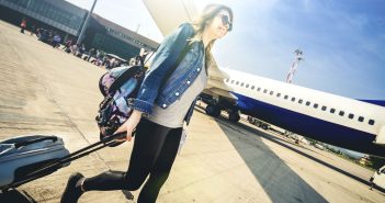 Pourquoi les parkings des aéroports sont-ils si chers?