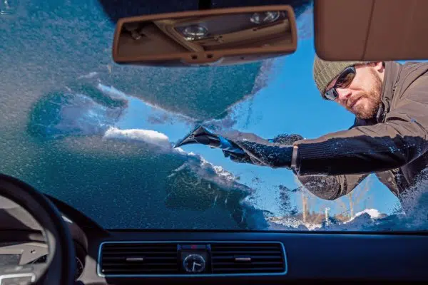 prendre soin de sa voiture en hiver