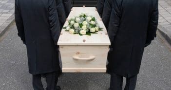 Obsèques : et les volontés du défunt ?