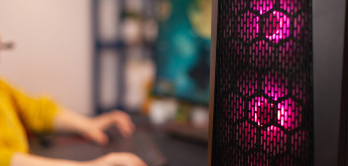 Quel boîtier pc choisir : classique ou micro atx ?